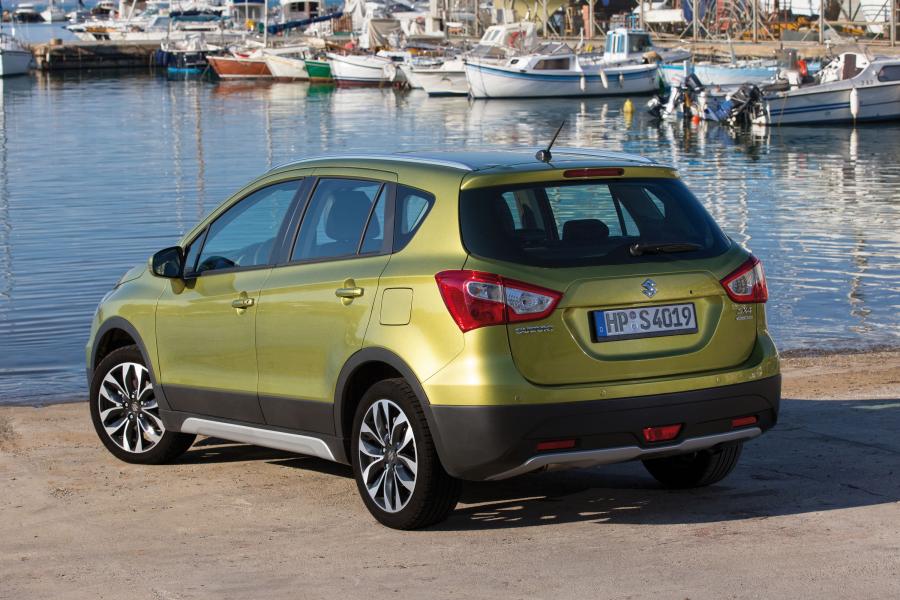 Suzuki SX4 2013 года  (фото 33 из 44)